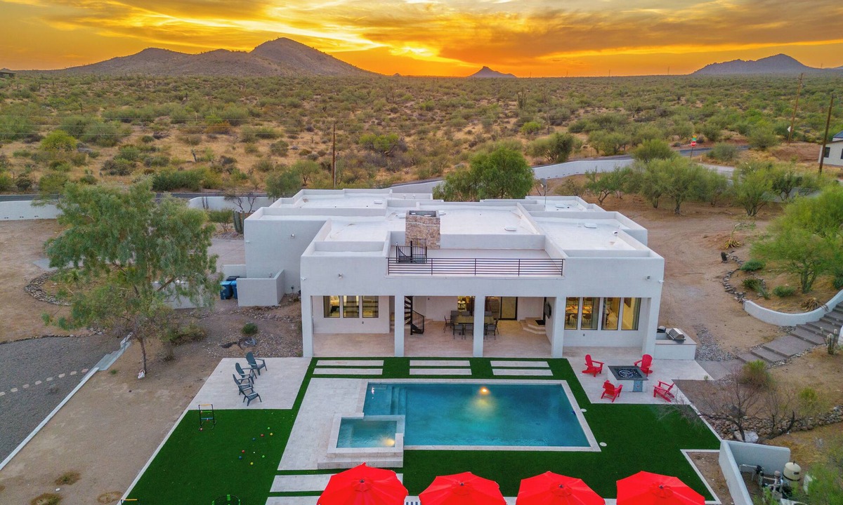 Rio Verde Foothills House | Gated Estate Near Troon N. Pool, Hot-tub, Pickleball, Frisbee Golf, Bar & Arcade