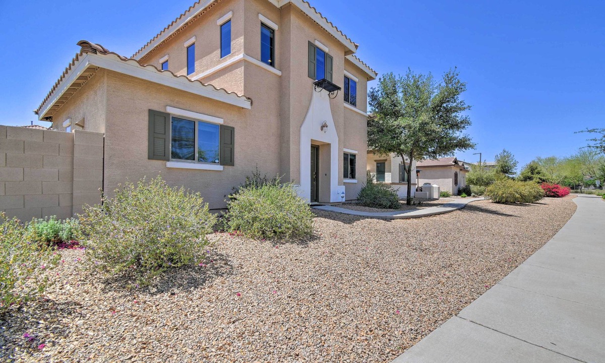 Rio Paseo Cottage | Goodyear Escape w/Grill: Community Pool Access!