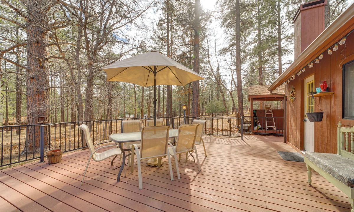 Happy Jack Cabin | Great for Families! Woodsy Haven in Happy Jack