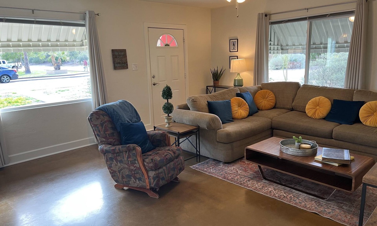 Camelback East Cottage | Great Location! Easy access to, well, Everywhere! nKing and Queen Bed.