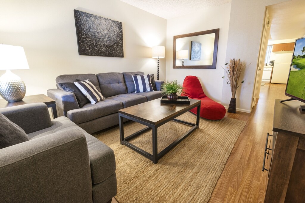 Riverside Apartment | Ground floor in Downtown Tempe near ASU!