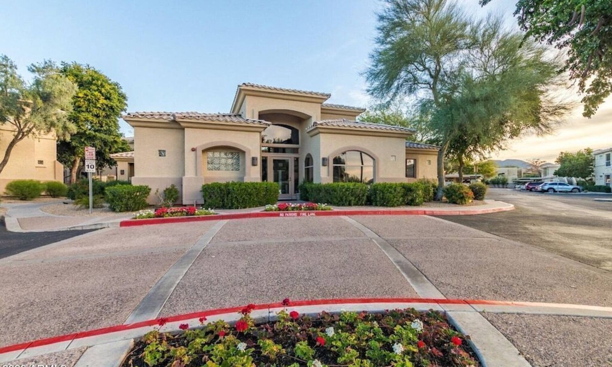 Mira Vista Condo | Ground Level 1Story☀️Beautiful Scottsdale Luxe☀️Heated Pool+Spa+Gym+2 Car Garage