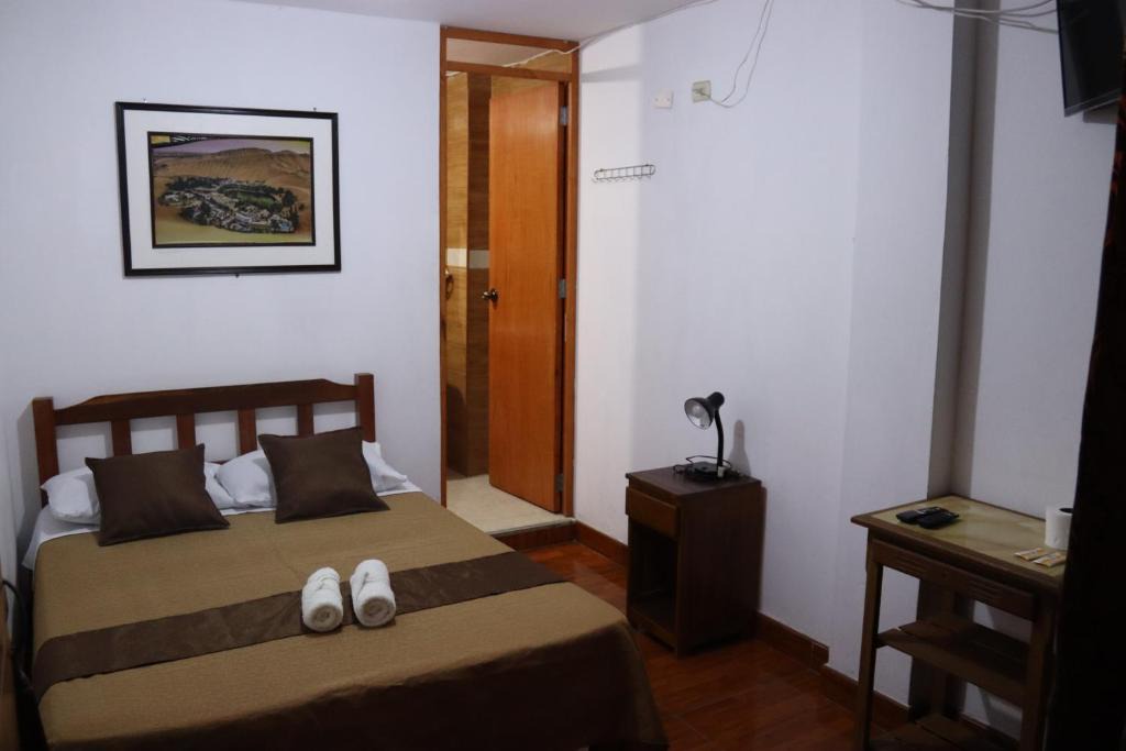 Ica House | Habitación Matrimonial con entrada independiente