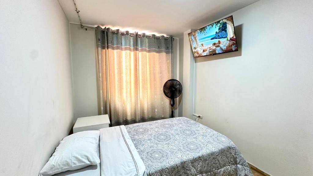 San Martin de Porres House | Habitación privada a 20 min del aeropuerto de Lima