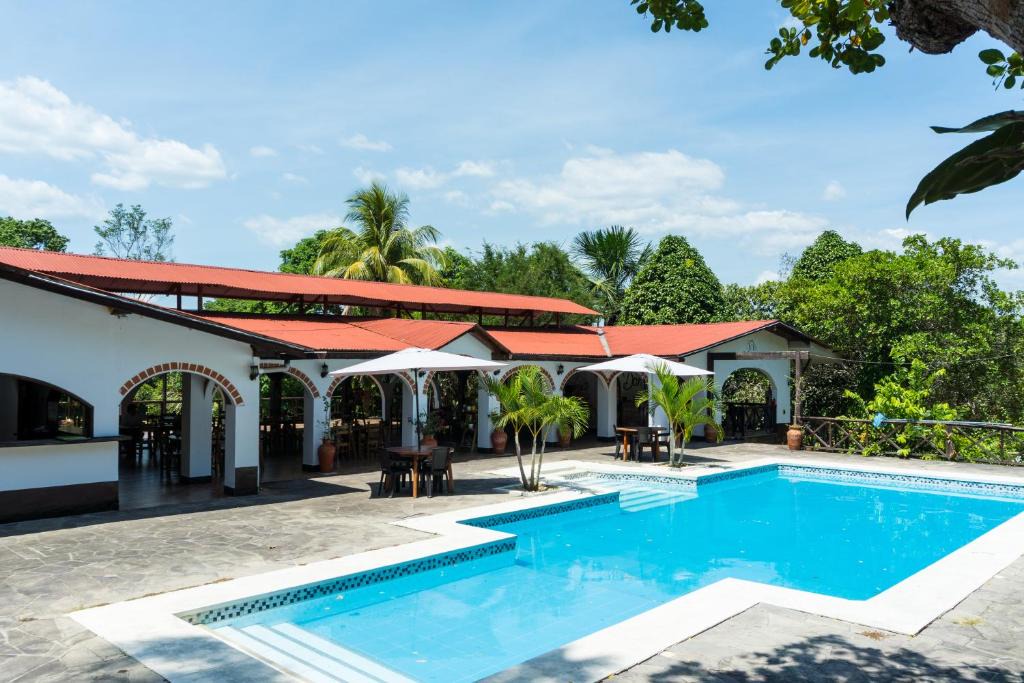 La Banda de Shilcayo Hotel | Hacienda Don Vicente Bungalows-Tarapoto