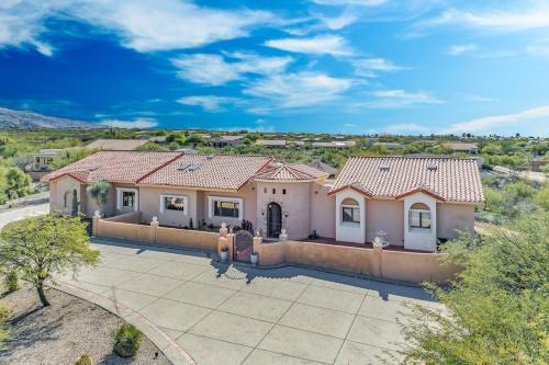 Houghton House | Hacienda Foothills Mansion