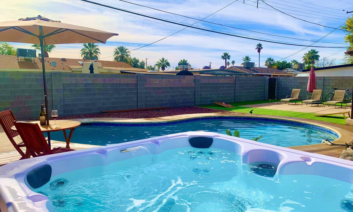Tempe House | Heated Pool & Hot Tub ⭐️ Mins to Old Town, ASU, Hiking and ⛳️