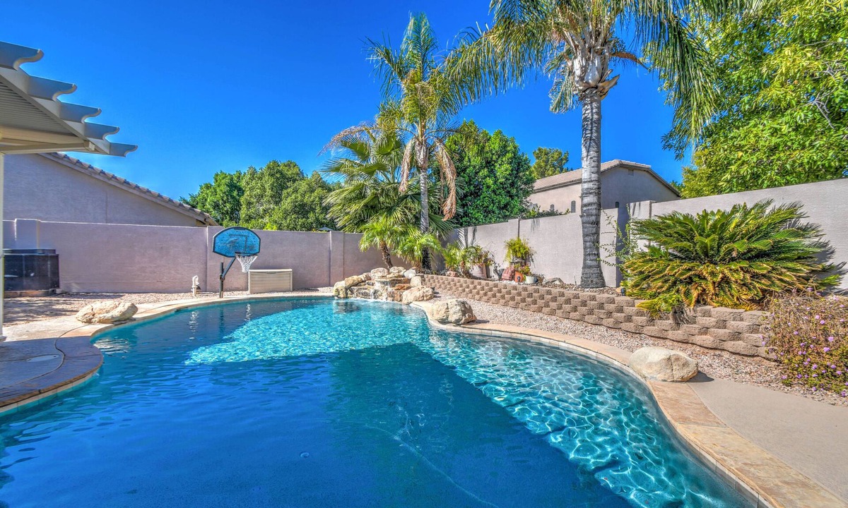 East Mesa House | Heated pool, Hot tub, pool table, 4 bedrooms