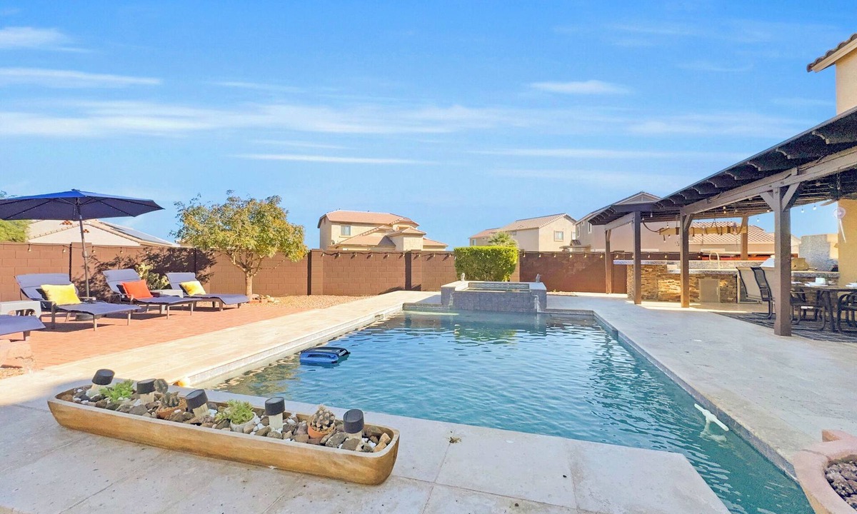 Maricopa House | Heated Pool/Spa Home 4 The Family! Sleeps 10