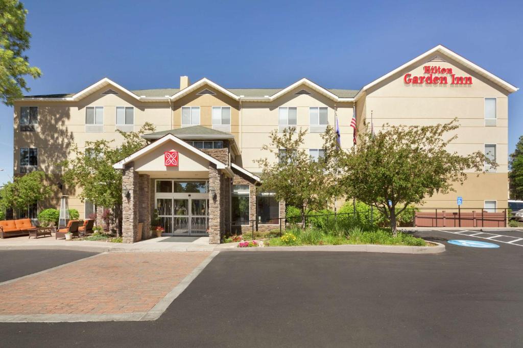 Woodlands Village Hotel | Hilton Garden Inn Flagstaff