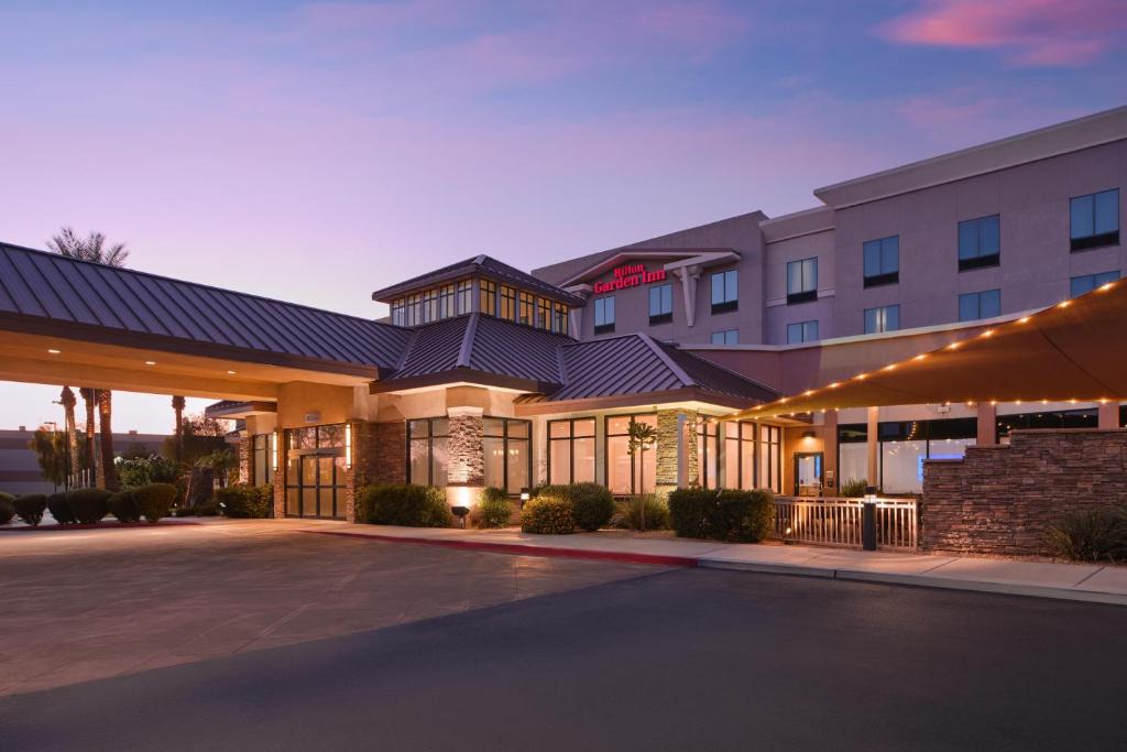 Deer Valley Hotel | Hilton Garden Inn Phoenix North Happy Valley