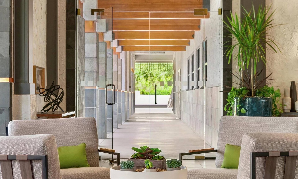 South Scottsdale Resort | Hilton Scottsdale Resort & Villas