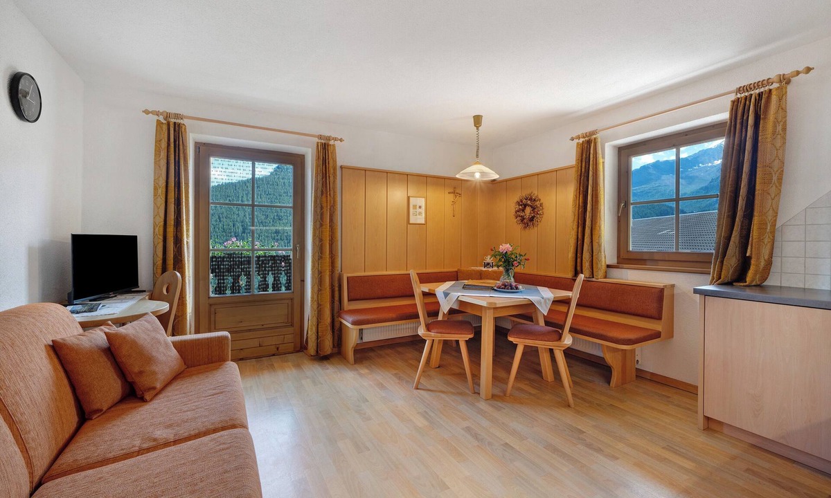 Ultimo Apartment | Holiday Apartment 'Gletscherblick' with Mountain View, Shared Terrace and Wi-Fi