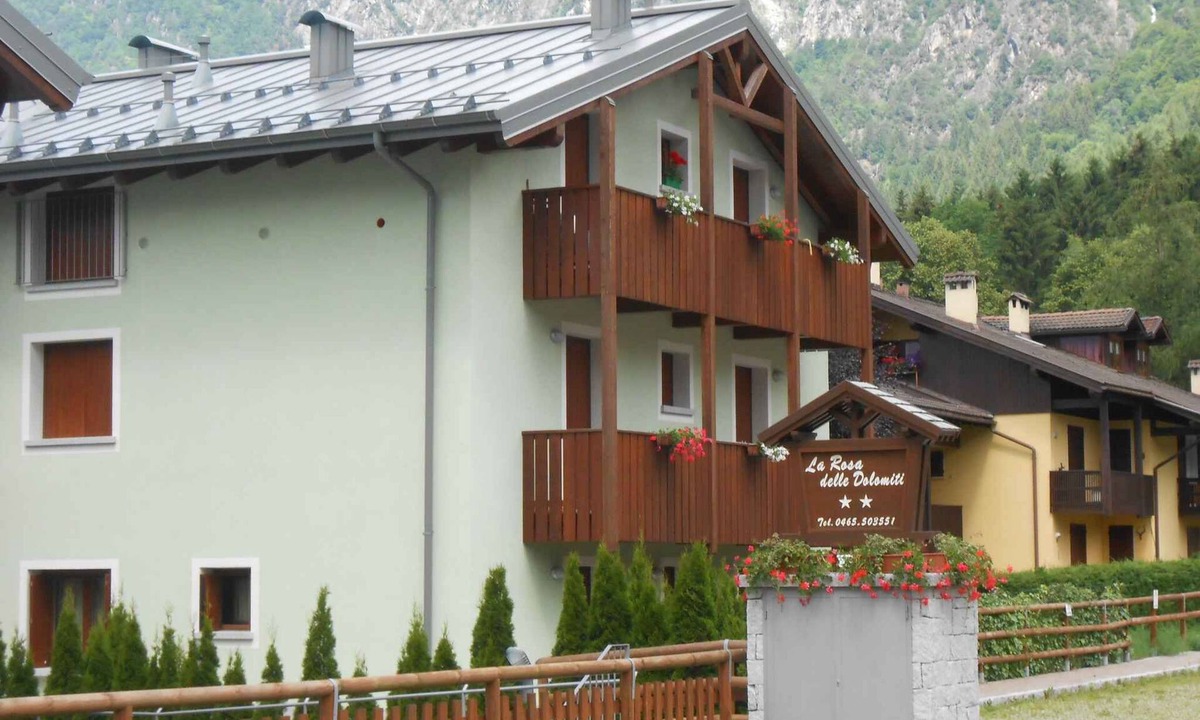 Carisolo Apartment | Holiday apartment with wellness area