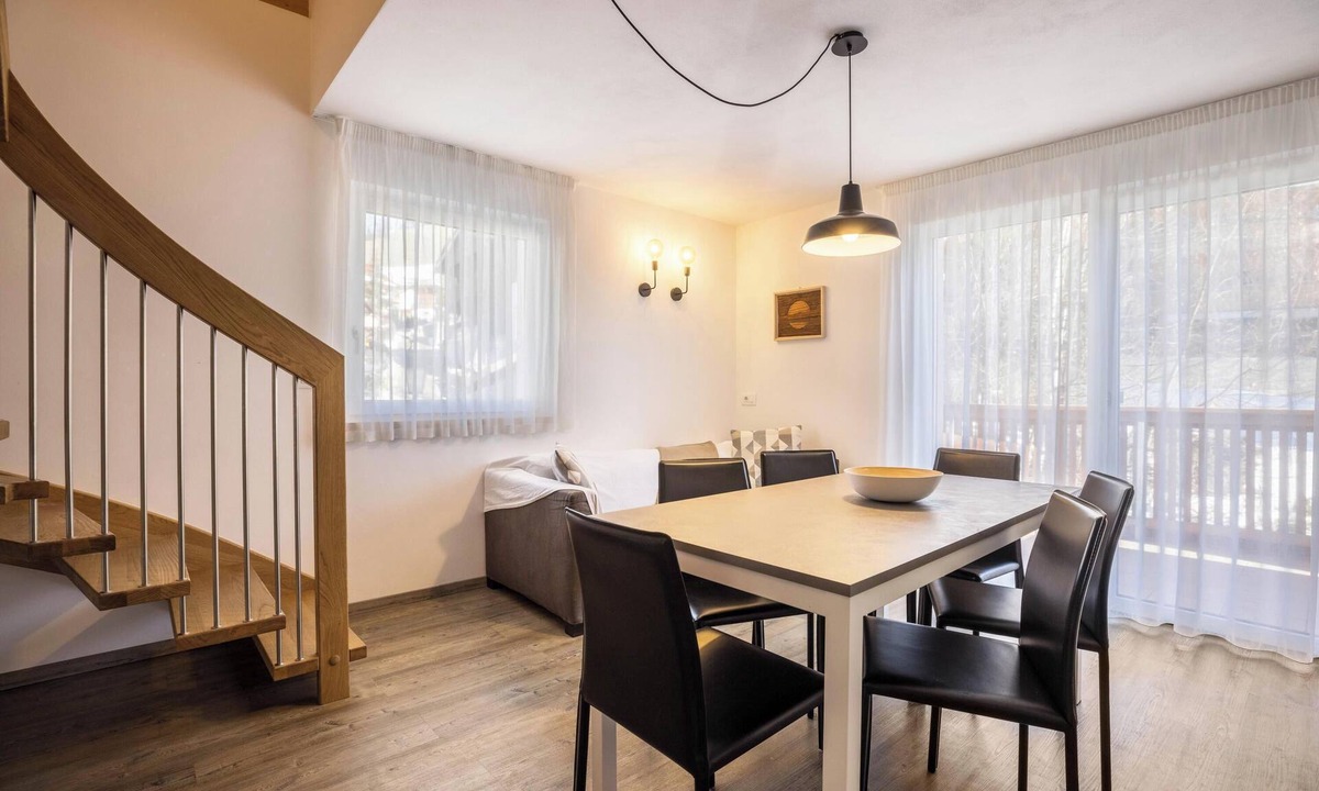 Mareo Apartment | Holiday Apartment "Sis Residenz Bun Sté" with Mountain View, Whirlpool and Sauna