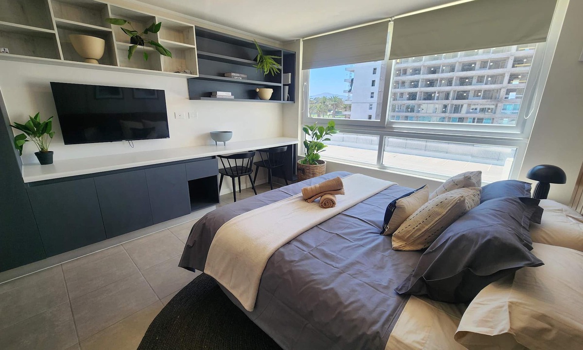 La Serena Apartment | HOM l Wifi Cowork Parking Costa Serena Mar