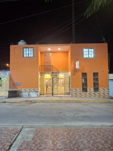 El Carmen House | Hospedaje AMAPI - San José