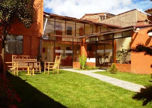 Primavera Hotel | Hostal Samichay