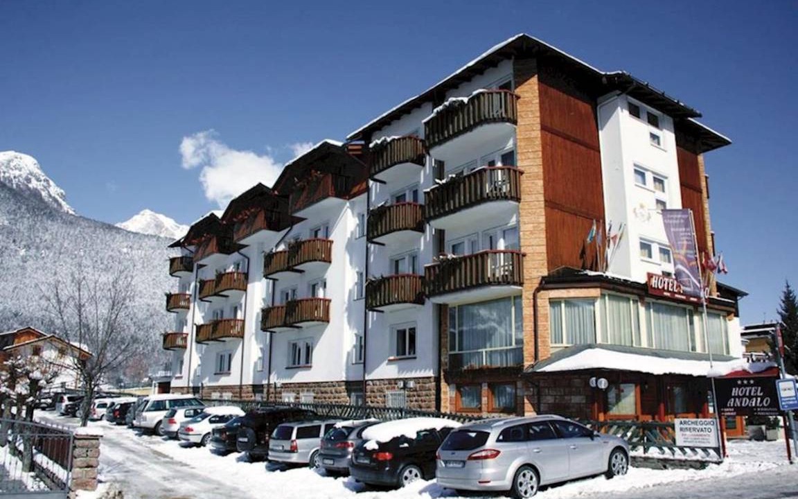 Andalo Hotel | Hotel ∙ 4 guests