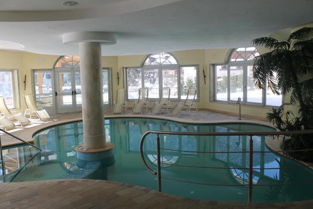 Pinzolo Hotel | Hotel Canada