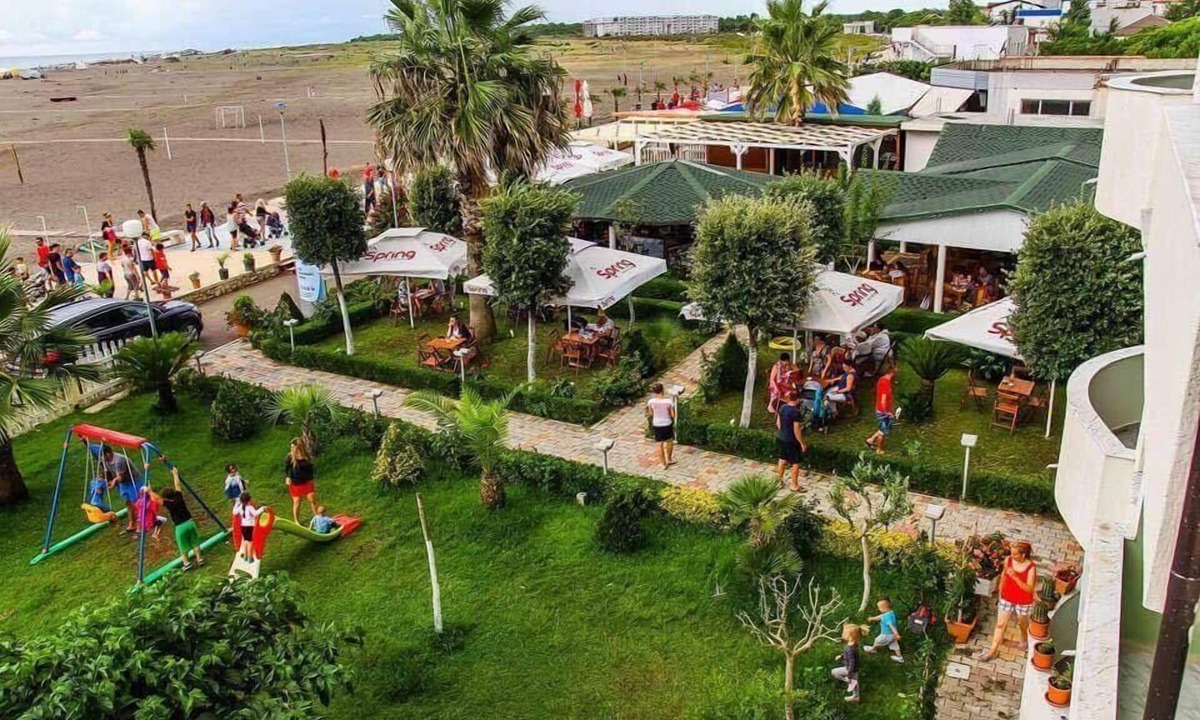 Velipoje Hotel | Hotel Freskia