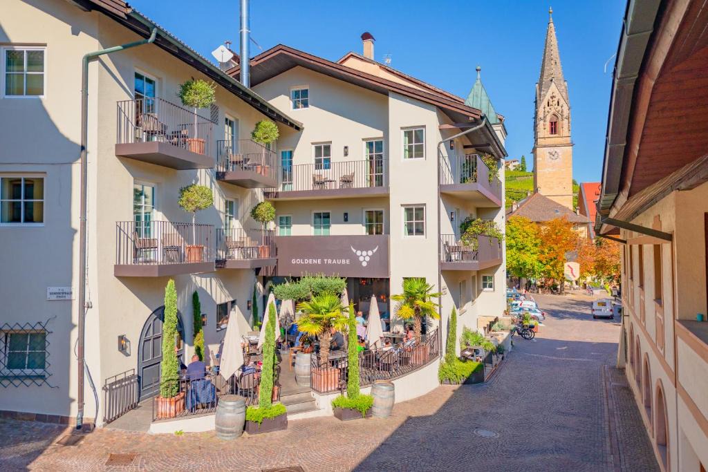 Tramin Hotel | Hotel Goldene Traube