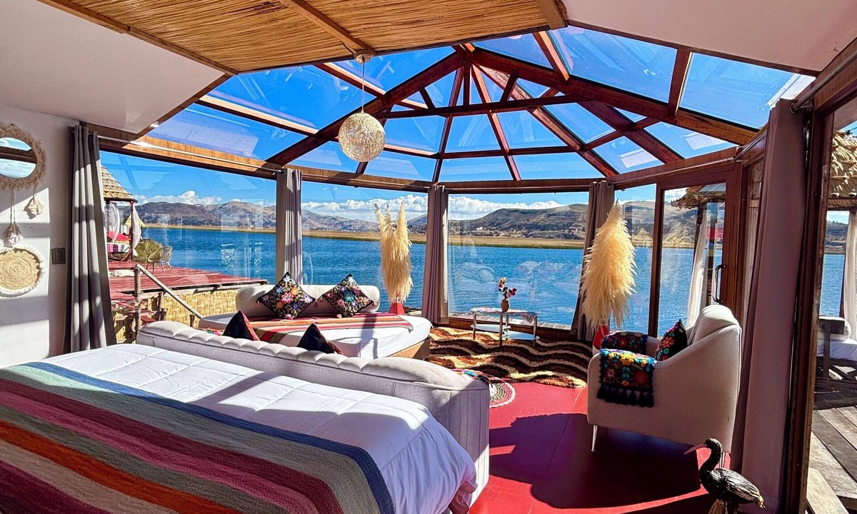 Puno Cabin | Hotel on Lake Titicaca with lake views