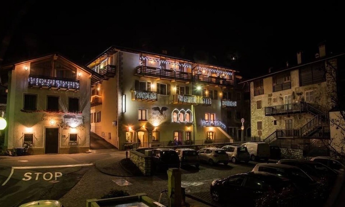 San Lorenzo in Banale Hotel | Hotel San Lorenzo