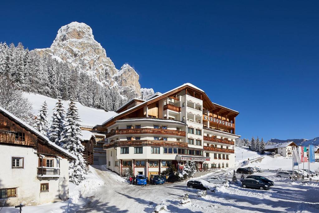 Corvara in Badia Hotel | Hotel Sassongher
