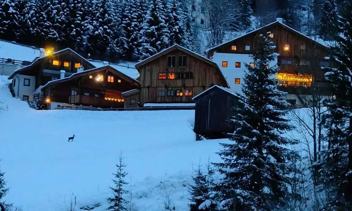 Livinallongo del Col di Lana Apartment | Jardì Val Fodom:ncharming three-room apartment with a view