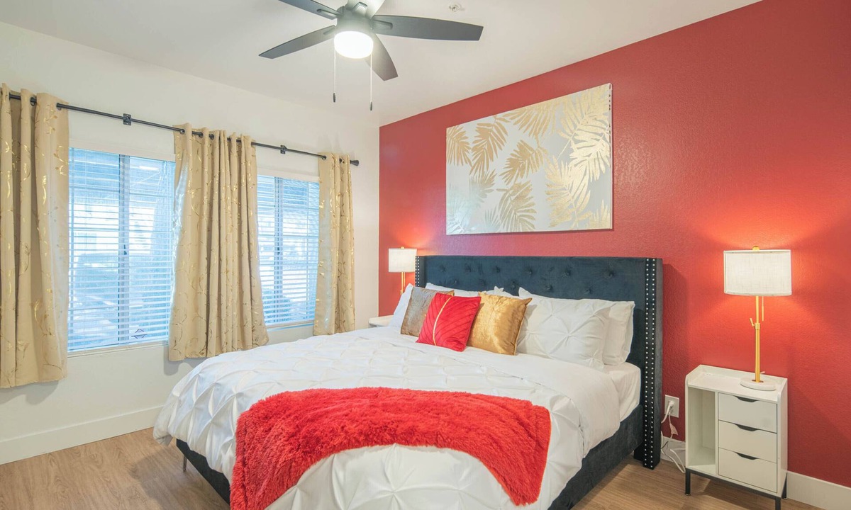North Scottsdale Condo | King Bed | Biker & Hiker Paradise | Updated Condo