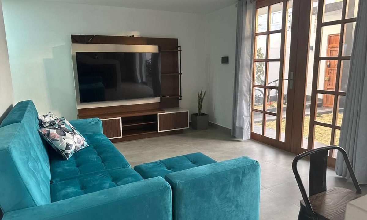 Paucarpata Apartment | La Casa de Evita – Estilo moderno y Elegancia cerca de la campiña arequipeña