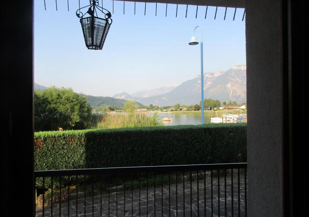 Calceranica al Lago Apartment | La Perla del Lago
