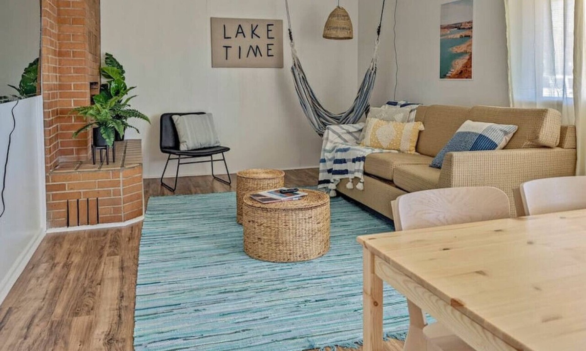 Kanab House | Lake House Escape | Venture Base | Hot Tub | Pool
