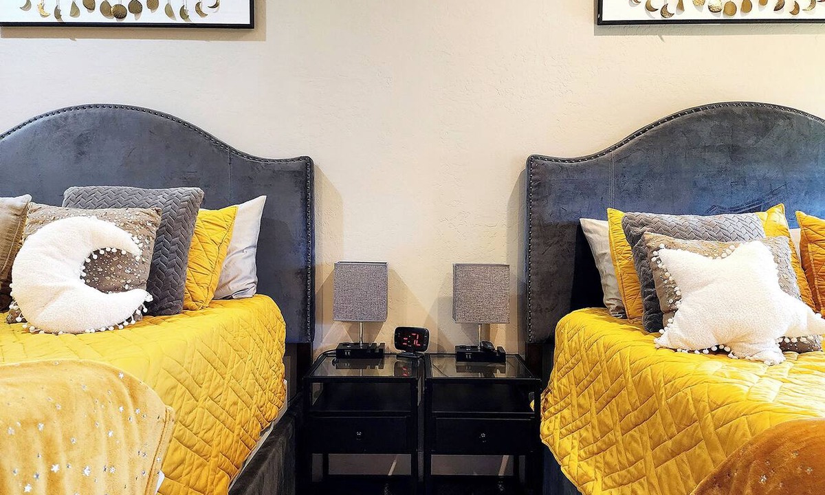 Page Apartment | Lake Powell Starry Themed Suite near Antelope Canyon, Unit #2