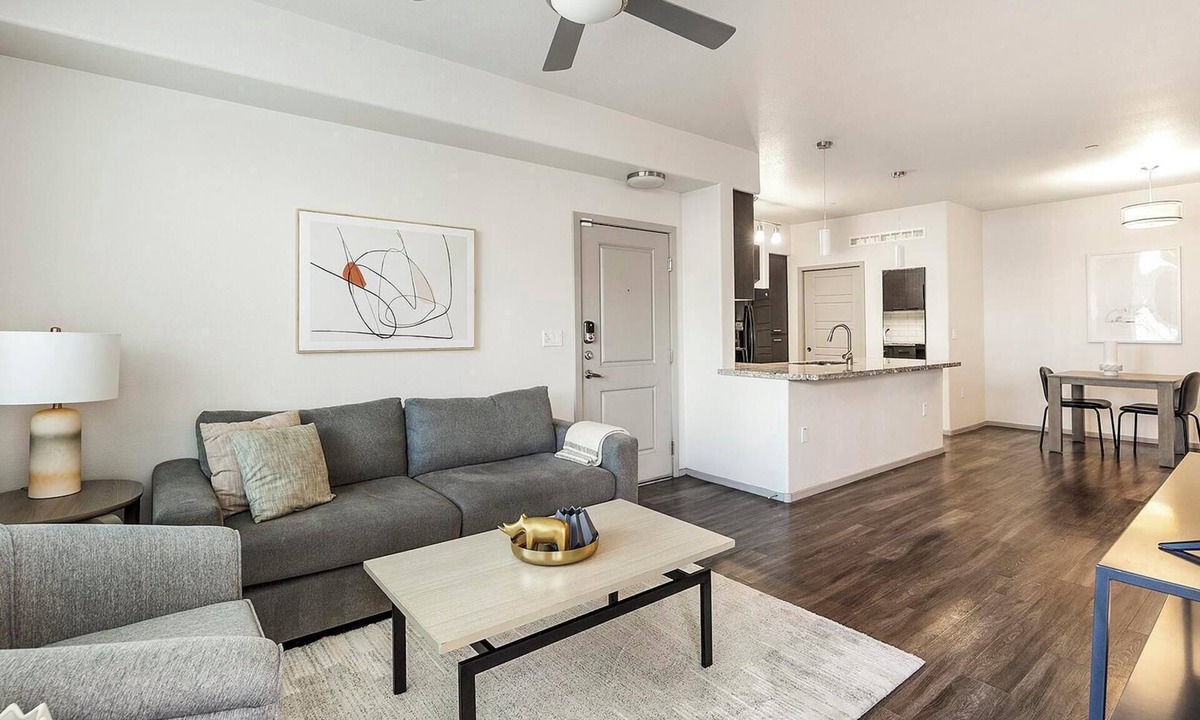 Arrowhead Ranch Apartment | Landing | Modern 1BD, Gym