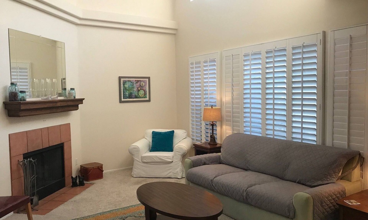 Ahwatukee Foothills House | Light and bright townhome on golf course, super close to hiking trails!