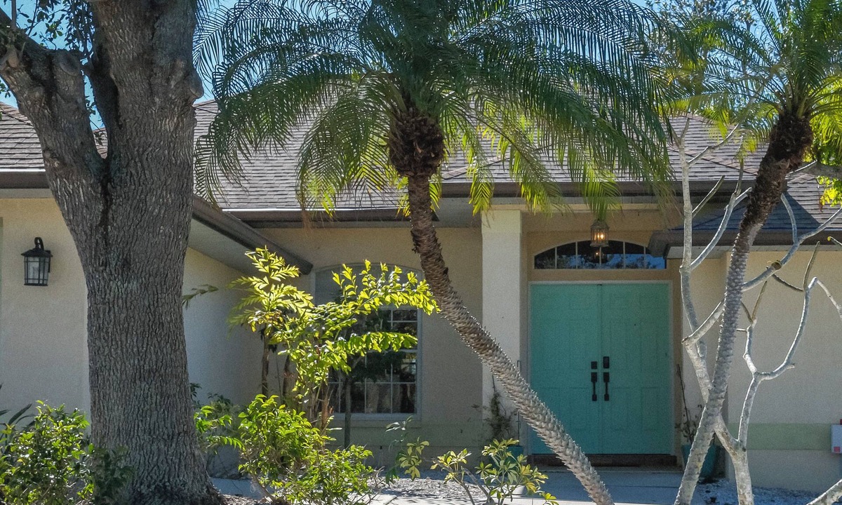 South Gulf Cove House | Lillian Lagoon Spacious 3BR Canal-Front Retreat in Port Charlotte