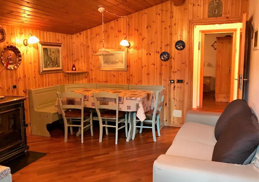 Palu Apartment | Living Brenta Apartment