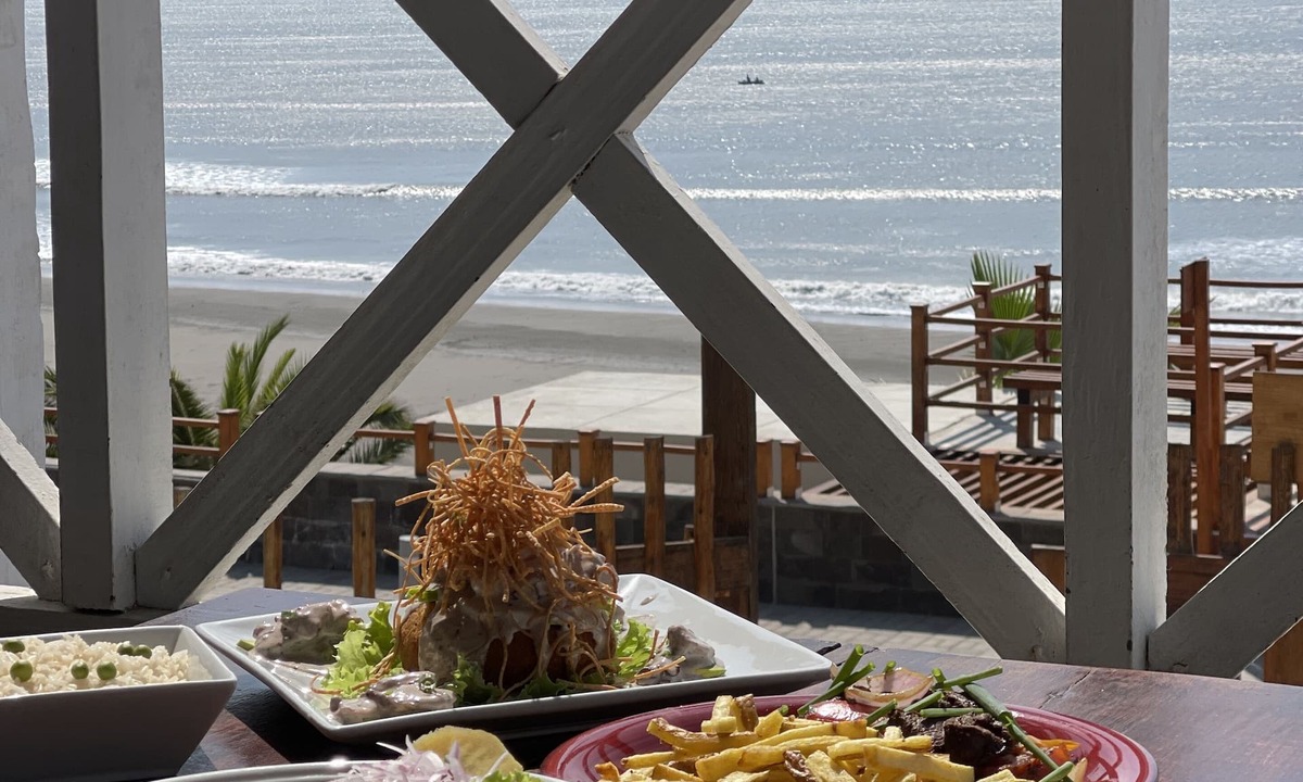 Puerto Chicama Hotel | Los Delfines de Chicama