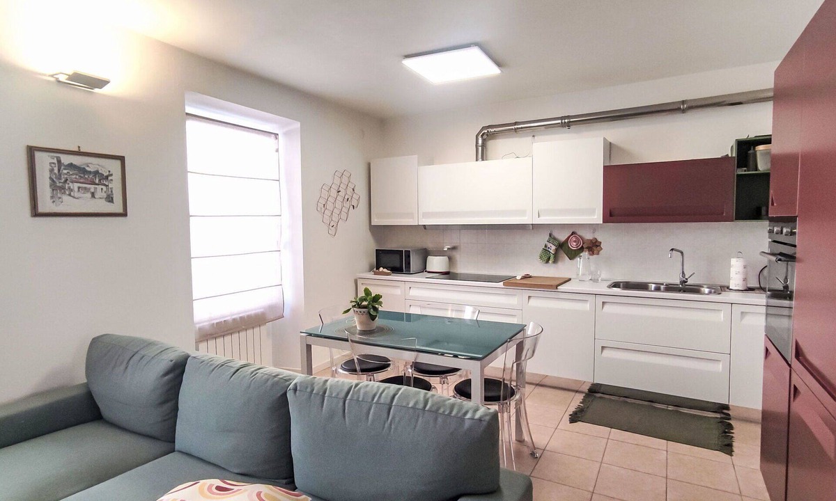 Arco Apartment | Lovely apartment for 4 guests with WIFI, A/C, TV, patio and pets allowed