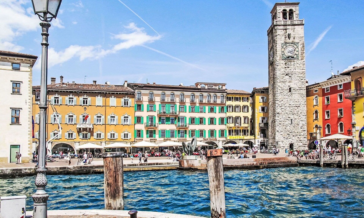 Dro Apartment | Lovely apartment for 4 people with WIFI, A/C, TV, patio and panoramic view