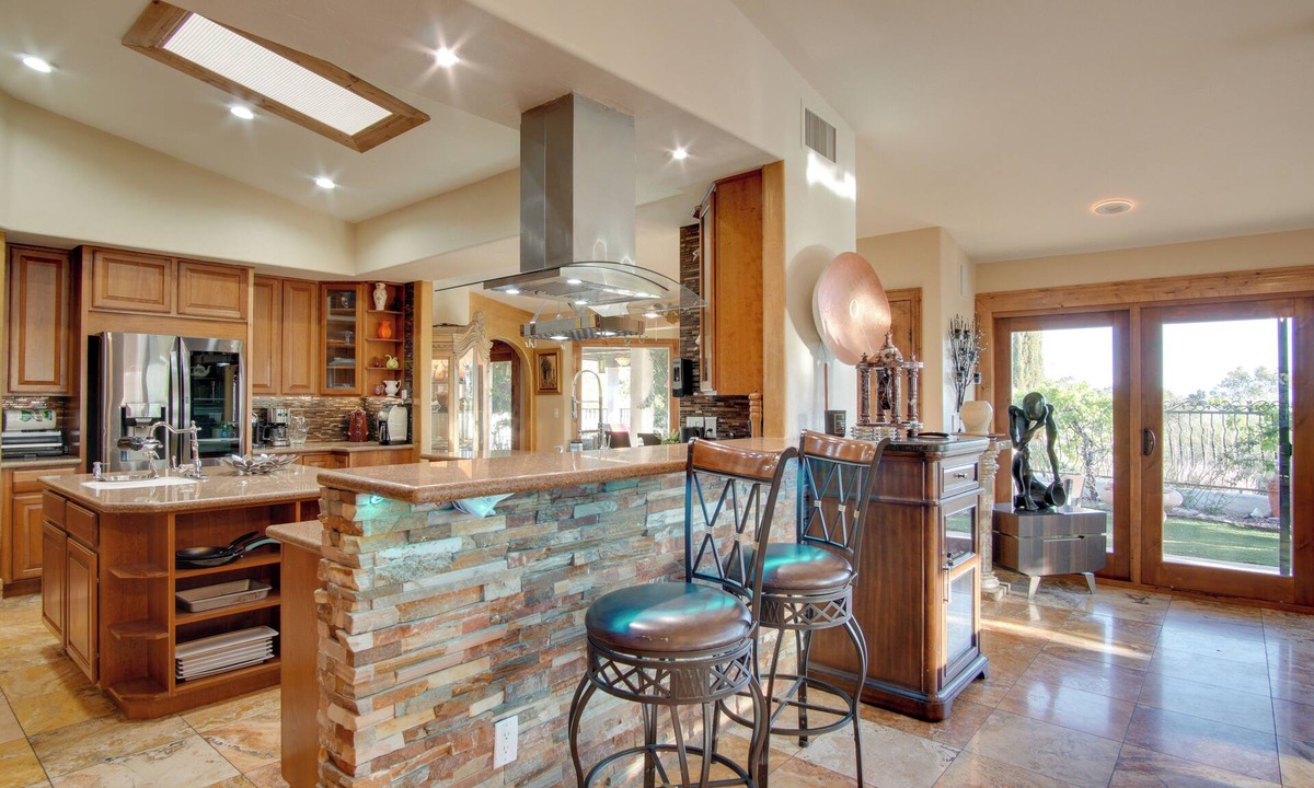 Rockcliff Cottage | Luxe Catalina Foothills Hideaway w/Private Pool