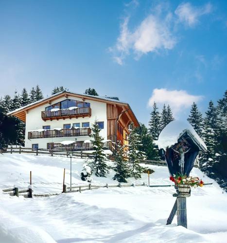 Corvara in Badia Ski Chalet | Luxury Chalet Liosa - Ski in Ski out - Amazing view