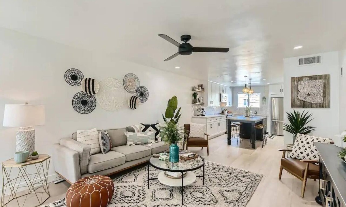 South Scottsdale Condo | Luxury Condo in Old Town Scottsdale w/Pool