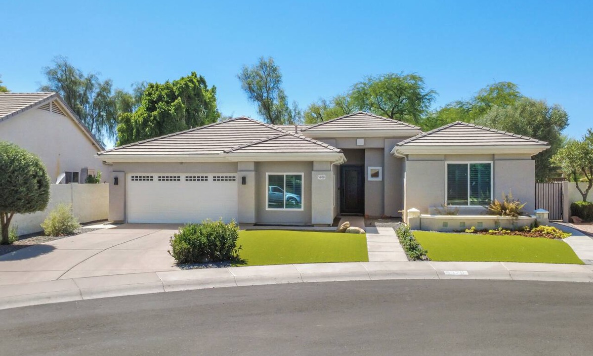 Fulton Ranch House | Luxury & Location Priv Pool, Spa, BBQ, Firepit Newly Remodeled 4BR Oasis