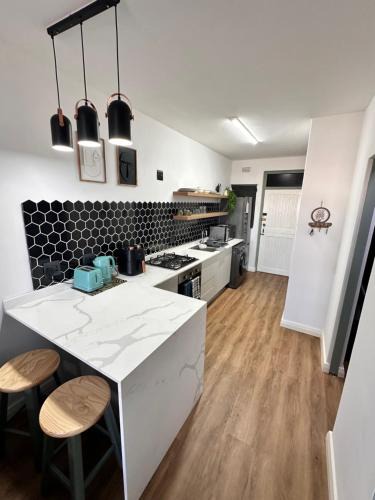 Umdloti Apartment | Luxury modern studio apartment