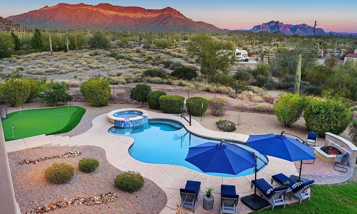 East Mesa House | Luxury Oasis Heated Pool & Spa* - 7BR Luxury Estate w/Panoramic Mountain Views!