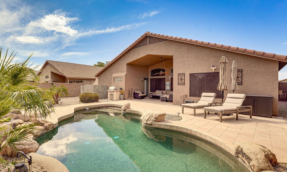 Maricopa House | Maricopa Pet-Friendly w/Private Pool & Hot Tub