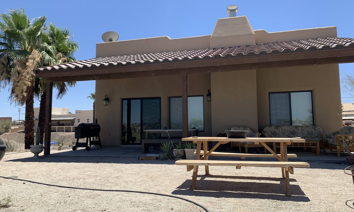Yuma House | Martinez Lake House l Southwestern Home with Private Dock
